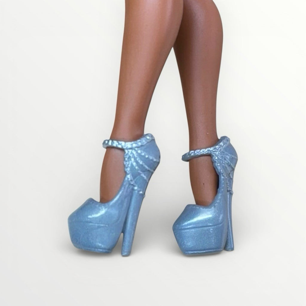 LOL Surprise! O.M.G. Remix Kitty K Silver Platform High Heel Shoes