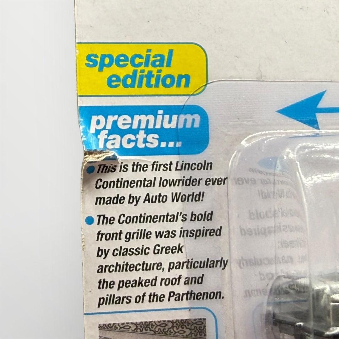 Auto World 1979 Lincoln Continental Lowrider Silver Metallic 1:64 True Scale